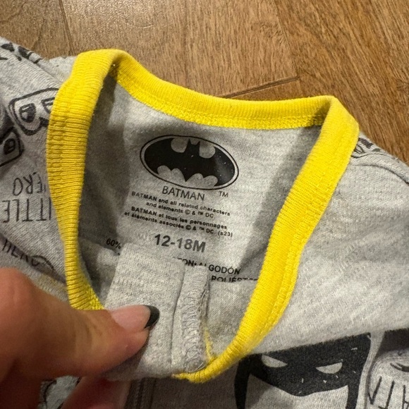 Bundle of 2 Batman Pyjamas - Picture 2 of 3